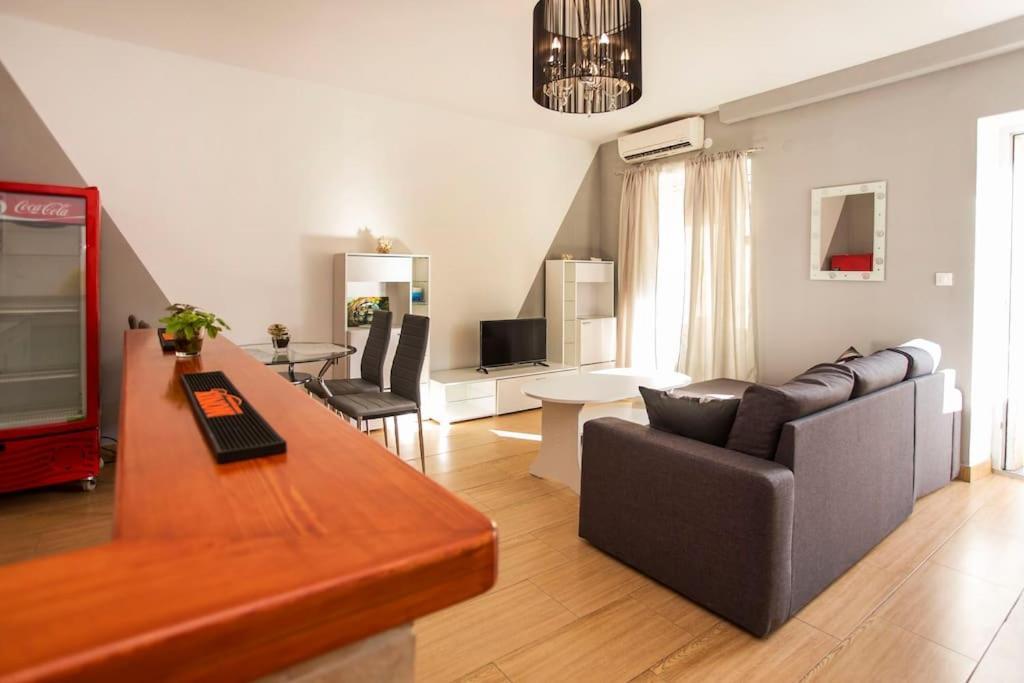 Appartamento Apartman Den,Rovinj Oaza U Centru Grada I Besplatnim Parkingom Esterno foto