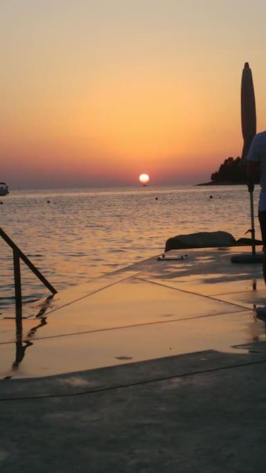 Appartamento Apartman Den,Rovinj Oaza U Centru Grada I Besplatnim Parkingom Esterno foto